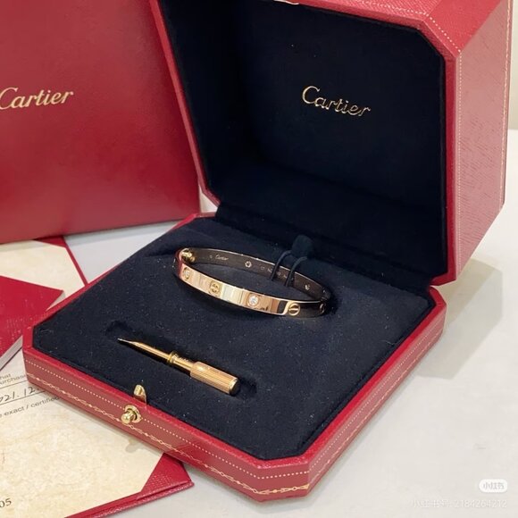 Cartier classic diamond-studded wide bracelet - Picture 4 of 6